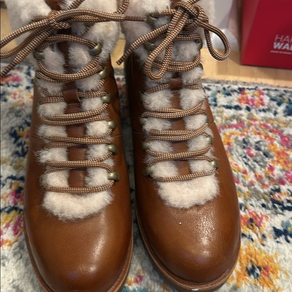 New Winslet Kork-ease boots retails for $180 - Picture 3 of 3